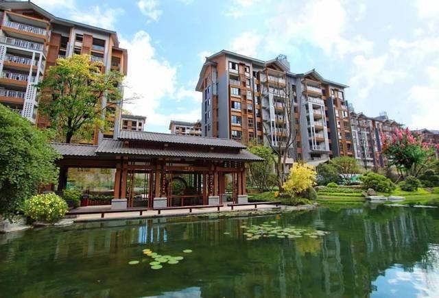 �V��������̩����